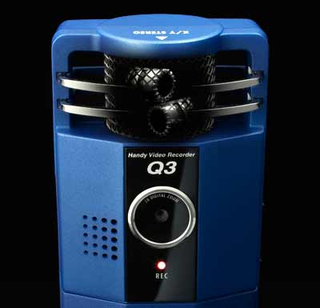 Illustration for article titled Zoom Q3: Finally A Flip-Type Pocket Cam With Decent Audio